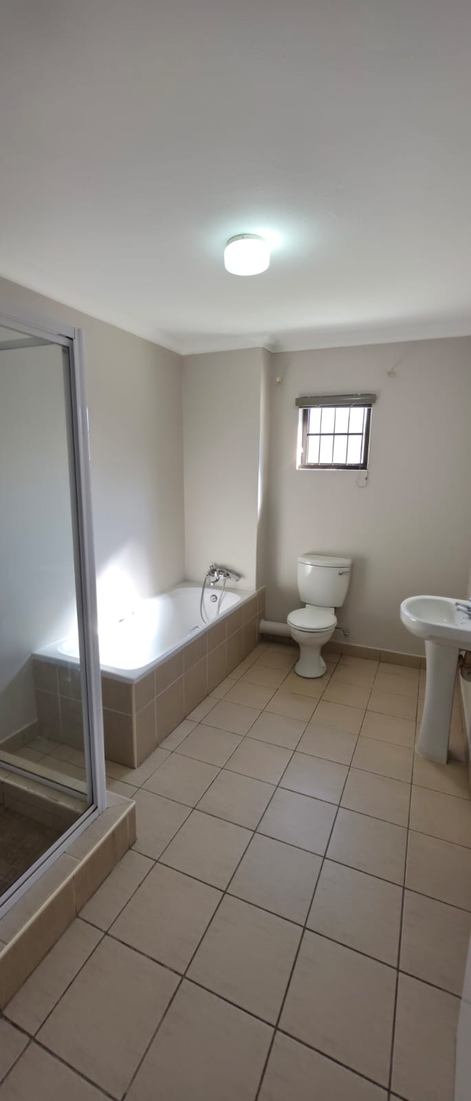 2 Bedroom Property for Sale in Waterval East North West